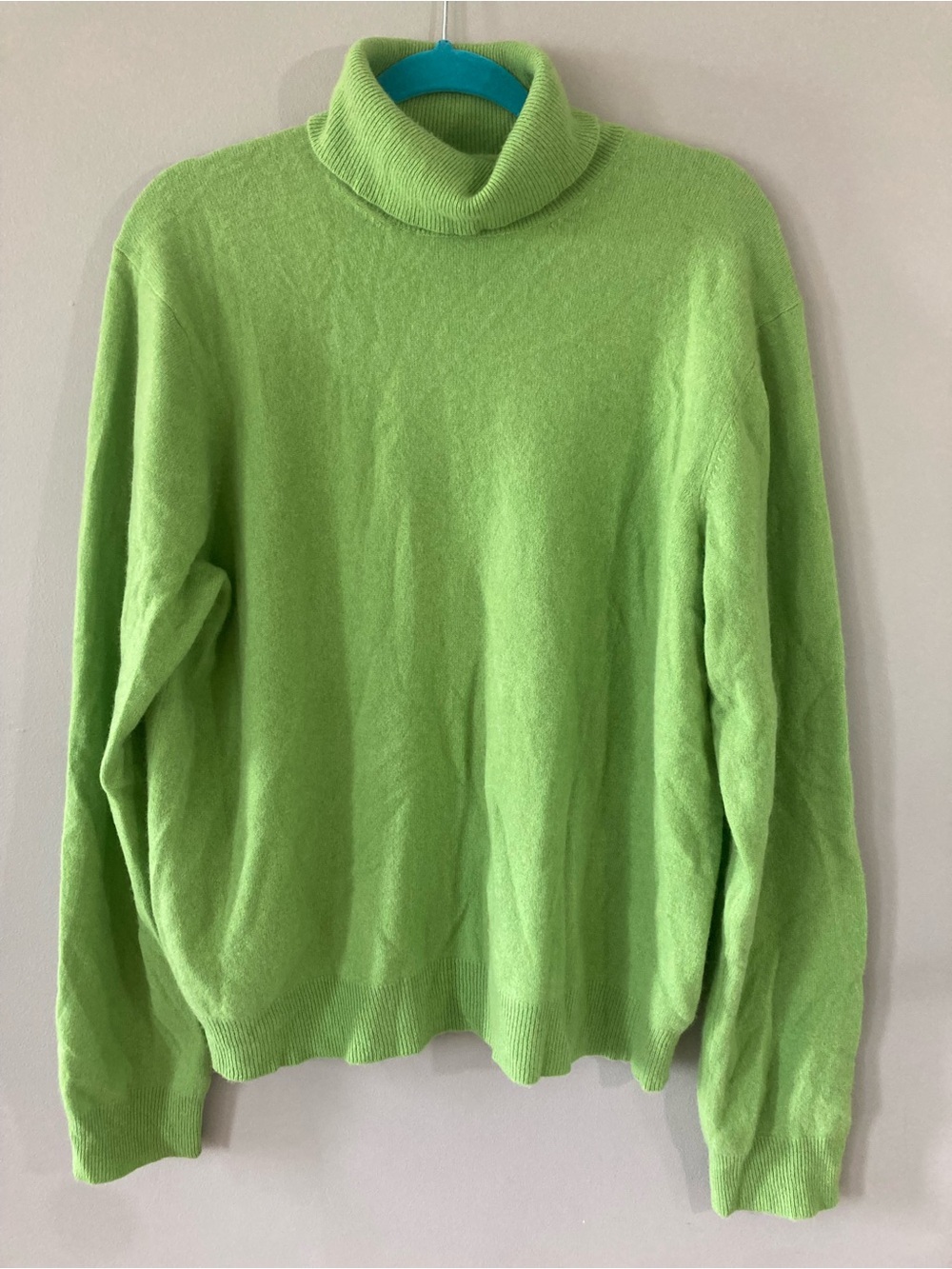 Michael Kors Mens Cashmere Lime Green Turtleneck Sweater